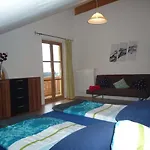 Ringerhof Apartament *